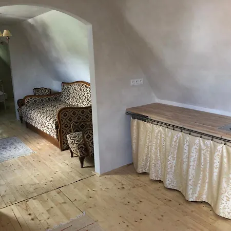 Rosenberg Apartman *